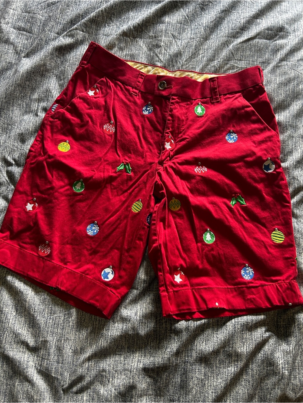 Loudmouth Men's Red Embroidered Holiday Cotton Shorts